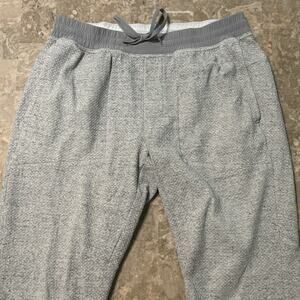 Lululemon At Ease Joggers Mens XL Grey 28” Textured Knit Gym Yoga M5642S